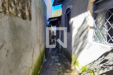 Casa à venda com 145m², 2 quartos e 2 vagasÁrea - Quintal