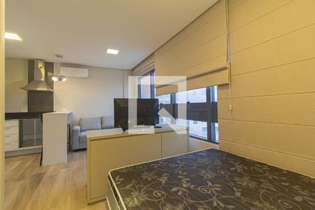 Quarto  de kitnet/studio para alugar com 1 quarto, 27m² em Juvevê, Curitiba