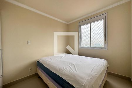 Apartamento para alugar com 76m², 2 quartos e 2 vagasQuarto 2 - Suíte