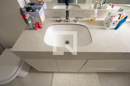 Apartamento à venda com 152m², 3 quartos e 1 vagaBanheiro da Suíte 