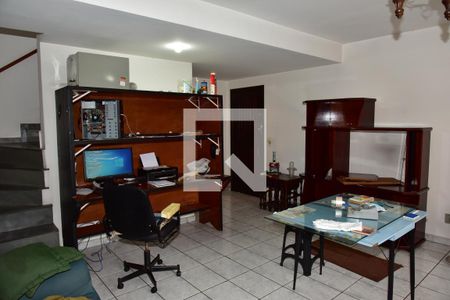 Sala de casa à venda com 2 quartos, 150m² em Jardim Consorcio, São Paulo
