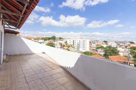 Casa à venda com 159m², 4 quartos e 2 vagasÁrea Externa