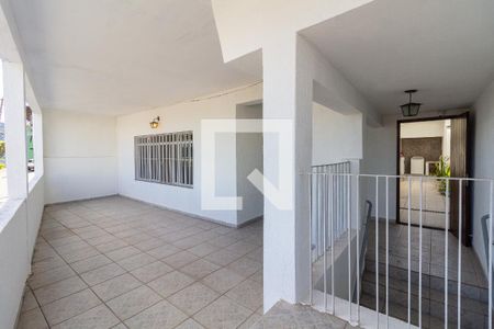 Casa à venda com 159m², 4 quartos e 2 vagasVaranda