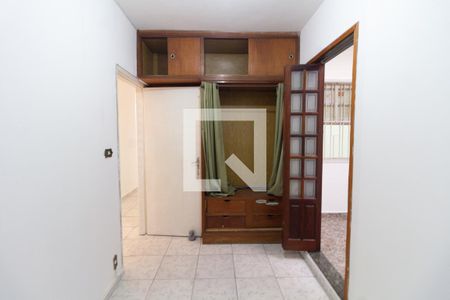 Casa à venda com 159m², 4 quartos e 2 vagasQuarto 2