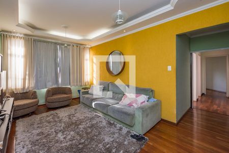 Sala 1 de apartamento para alugar com 3 quartos, 148m² em Lourdes, Belo Horizonte