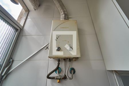 Apartamento à venda com 90m², 2 quartos e 1 vagaÁrea de Serviço