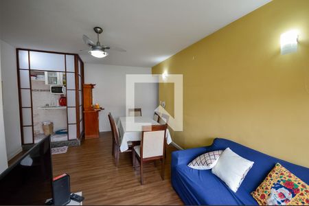 Sala de apartamento à venda com 3 quartos, 60m² em Catumbi, Rio de Janeiro