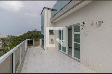 Apartamento à venda com 442m², 5 quartos e 4 vagasSuíte 3 - varanda