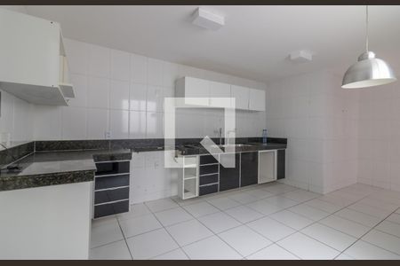 Apartamento à venda com 442m², 5 quartos e 4 vagasCozinha