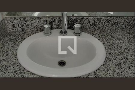 Apartamento à venda com 442m², 5 quartos e 4 vagasSuíte 5 - banheiro