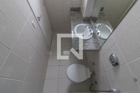 Apartamento à venda com 442m², 5 quartos e 4 vagasSuíte 4 - banheiro