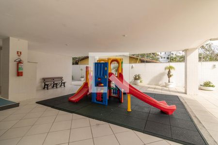 Apartamento à venda com 442m², 5 quartos e 4 vagasÁrea comum - Playground