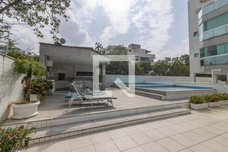 Apartamento à venda com 442m², 5 quartos e 4 vagasÁrea comum - piscina