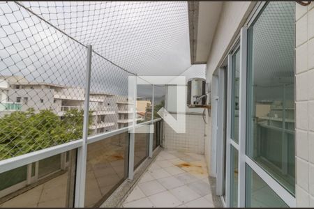 Apartamento à venda com 442m², 5 quartos e 4 vagasSuíte 1 - varanda