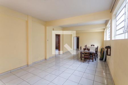 Casa à venda com 359m², 5 quartos e 3 vagasSala 1 do 2° Andar