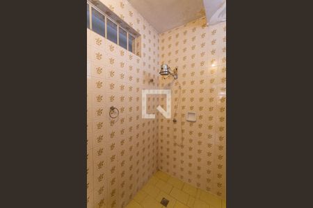 Casa à venda com 359m², 5 quartos e 3 vagasBanheiro Social 2 do 2° Andar