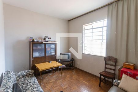 Casa à venda com 359m², 5 quartos e 3 vagasQuarto 4 do 1° Andar