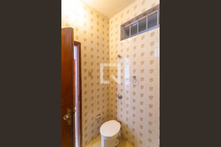 Casa à venda com 359m², 5 quartos e 3 vagasBanheiro Social 2 do 2° Andar