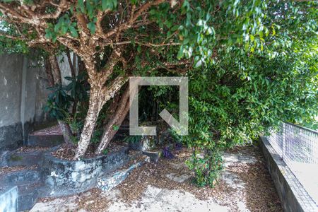 Casa à venda com 359m², 5 quartos e 3 vagasQuintal