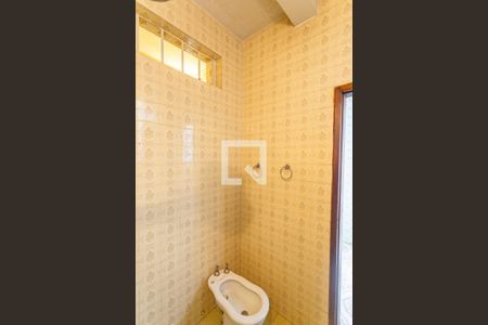 Casa à venda com 359m², 5 quartos e 3 vagasBanheiro Social 3 do 2° Andar