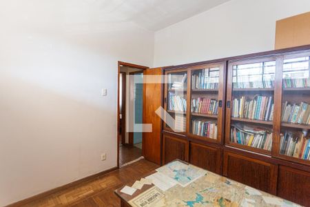 Casa à venda com 359m², 5 quartos e 3 vagasEscritório do 1° Andar