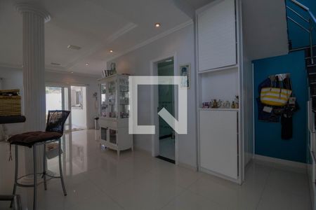 Casa à venda com 500m², 3 quartos e 2 vagasHall de entrada