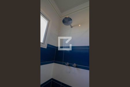 Casa à venda com 500m², 3 quartos e 2 vagasBanheiro da Suíte 1