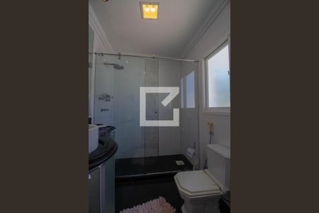 Casa à venda com 500m², 3 quartos e 2 vagasBanheiro da Suíte 2