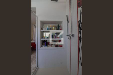 Casa à venda com 500m², 3 quartos e 2 vagasBanheiro da Suíte 3