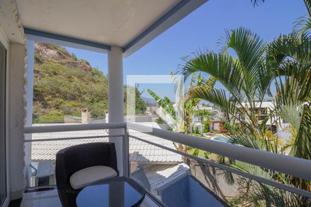 Casa à venda com 500m², 3 quartos e 2 vagasVaranda dos Quartos 1 e 2