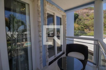 Casa à venda com 500m², 3 quartos e 2 vagasVaranda dos Quartos 1 e 2