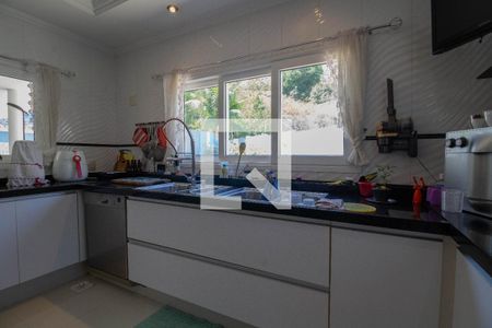 Casa à venda com 500m², 3 quartos e 2 vagasCozinha - Armários