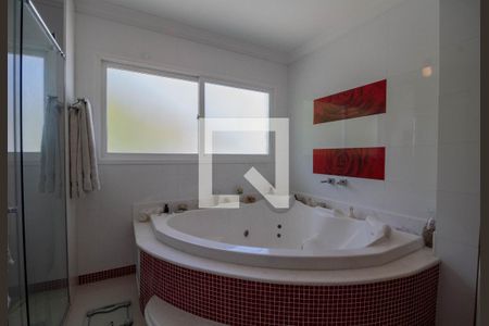 Casa à venda com 500m², 3 quartos e 2 vagasBanheiro da Suíte 3