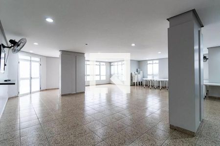 Apartamento à venda com 85m², 2 quartos e 1 vaga Apartamento à venda com 85m², 2 quartos e 1 vagaSalão defestas