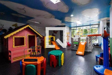 Apartamento à venda com 85m², 2 quartos e 1 vaga Apartamento à venda com 85m², 2 quartos e 1 vagaBrinquedoteca