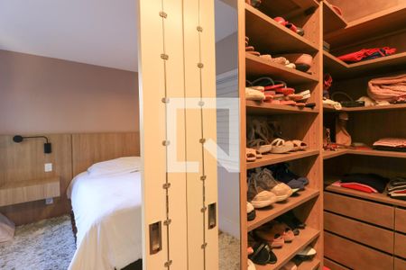 Apartamento à venda com 160m², 4 quartos e 1 vagaCloset da Suíte