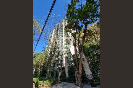 Apartamento à venda com 160m², 4 quartos e 1 vagaFachada