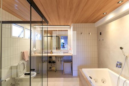 Apartamento à venda com 160m², 4 quartos e 1 vagaBanheiro da Suíte