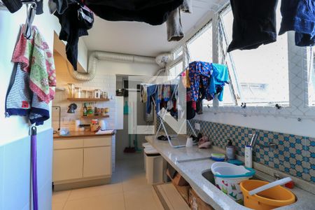 Apartamento à venda com 160m², 4 quartos e 1 vagaÁrea de Serviço