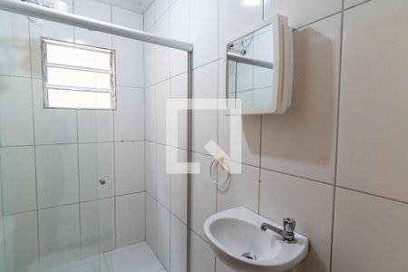 Banheiro de casa para alugar com 1 quarto, 70m² em Vila Campestre, São Paulo