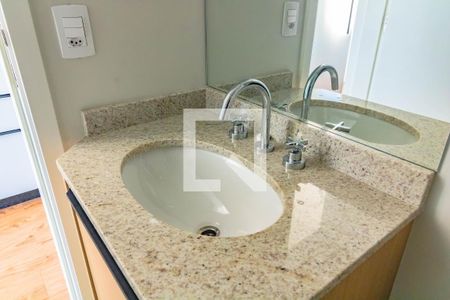 Banheiro de kitnet/studio à venda com 1 quarto, 20m² em Vila Mariana, São Paulo