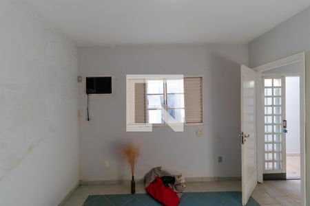 Casa para alugar com 200m², 4 quartos e 2 vagasQuarto da Edícula