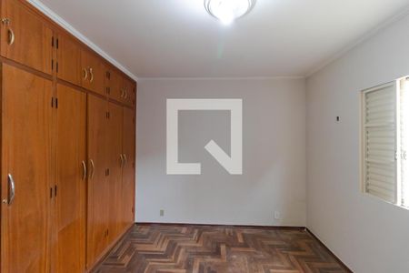 Casa para alugar com 200m², 4 quartos e 2 vagasQuarto 02 