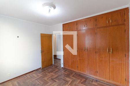 Casa para alugar com 200m², 4 quartos e 2 vagasQuarto 02 
