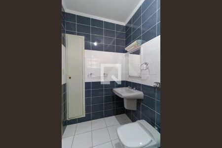 Casa para alugar com 200m², 4 quartos e 2 vagasBanheiro da Suíte