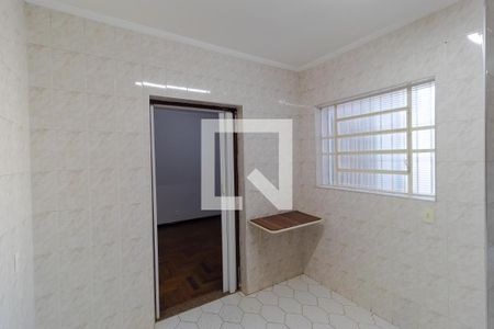 Casa para alugar com 200m², 4 quartos e 2 vagasCozinha