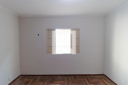 Casa para alugar com 200m², 4 quartos e 2 vagasQuarto 02 