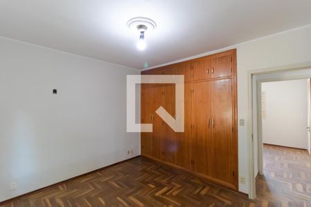 Casa para alugar com 200m², 4 quartos e 2 vagasSuíte