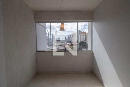 Sala de apartamento para alugar com 2 quartos, 75m² em Setor Bela Vista, Goiânia