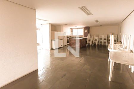 Apartamento à venda com 86m², 3 quartos e 1 vaga Apartamento à venda com 86m², 3 quartos e 1 vagaÁrea comum - Salão de festas